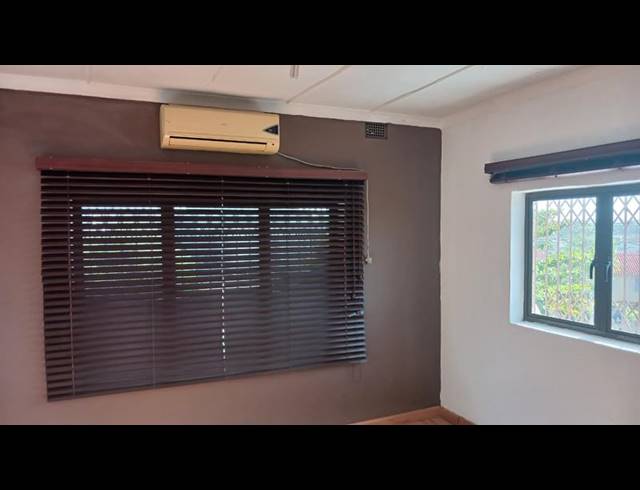 2 BEDROOM PROPERTY TO RENT IN MONTFORD